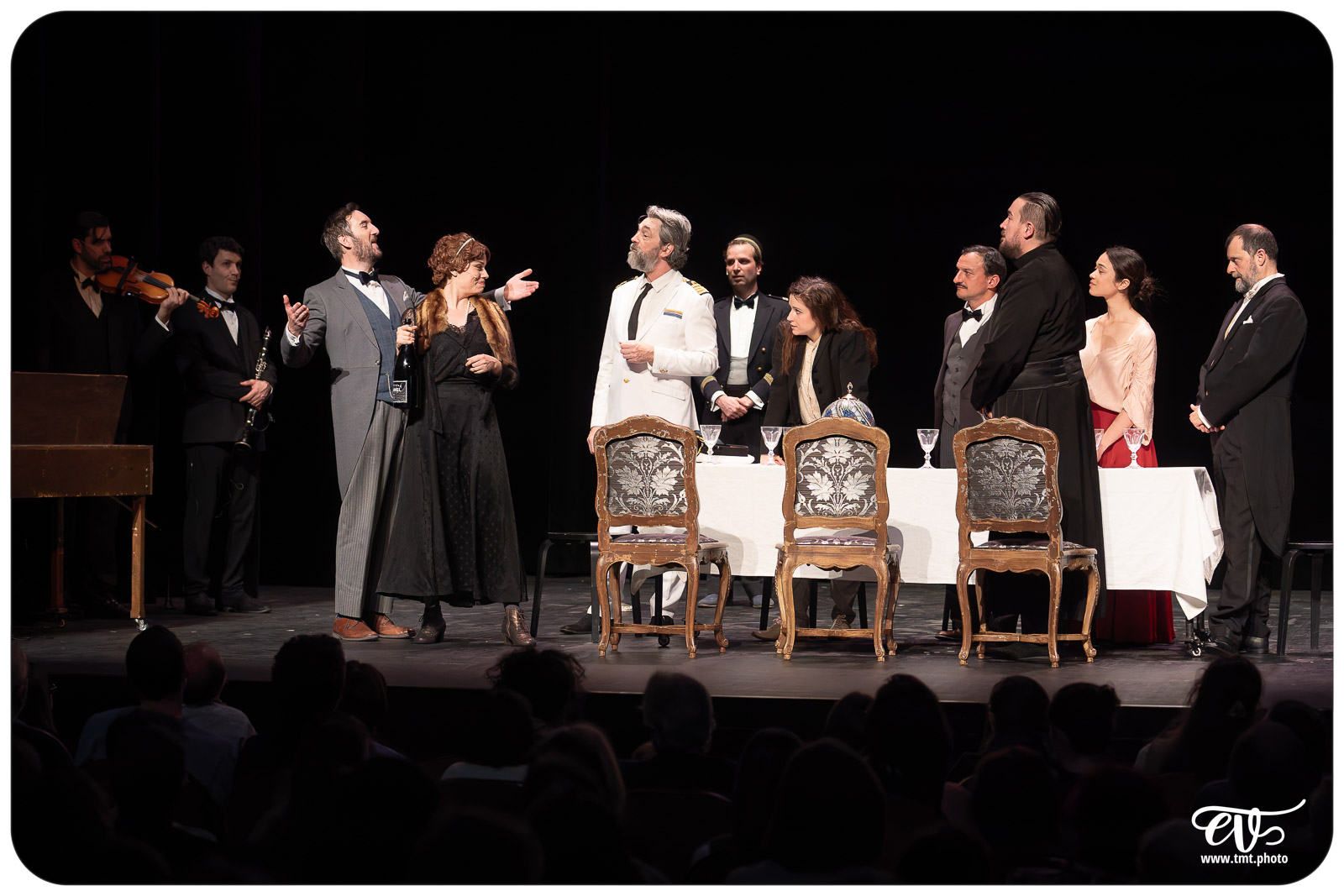 TITANIC (LES MOUTONS NOIRS)